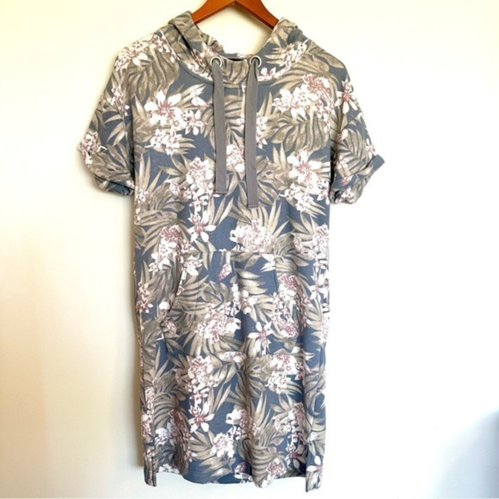 Tribal Floral Hooded Dress with Front Pockets Size Medium